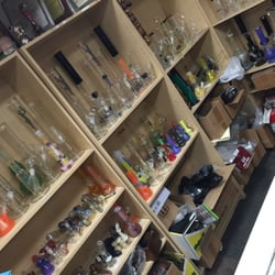 Tobacco & Gifts