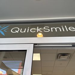 QuickSmiles - Sign display