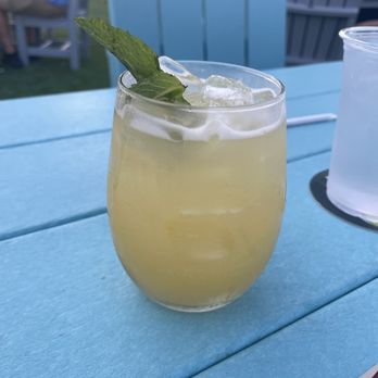Big Top Brewing - Ringmasters Punch cocktail - Breweries Near Me - Sarasota, Florida