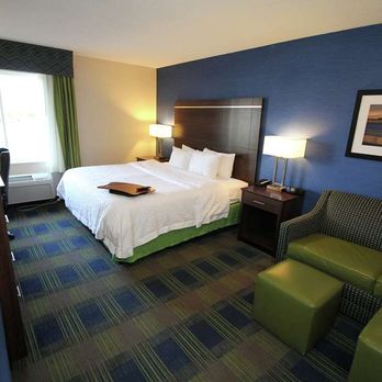 Hampton Inn Sandusky-Central - Guest room - Hotels Near Me - Sandusky, Ohio