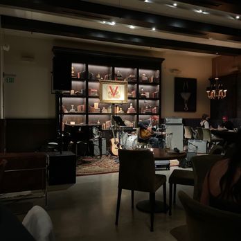 Verse - Amazing live music - Seafood Near Me - Toluca Lake, California Verse - Amazing live music - Seafood Near Me - Toluca Lake, California