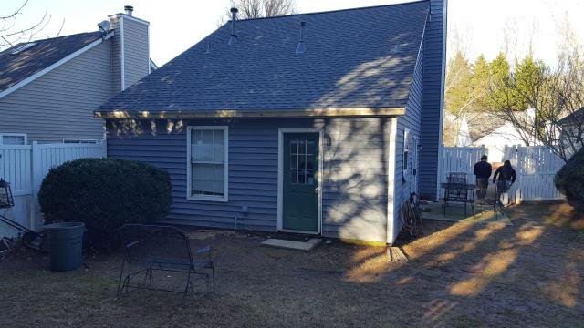 Slide of Edge 2 Edge Roofing