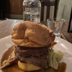 £20 beef Sunday roast