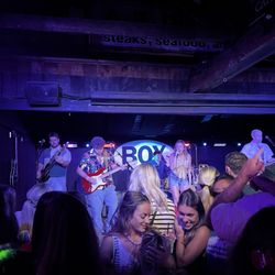 The Chicken Box - More box entertainment