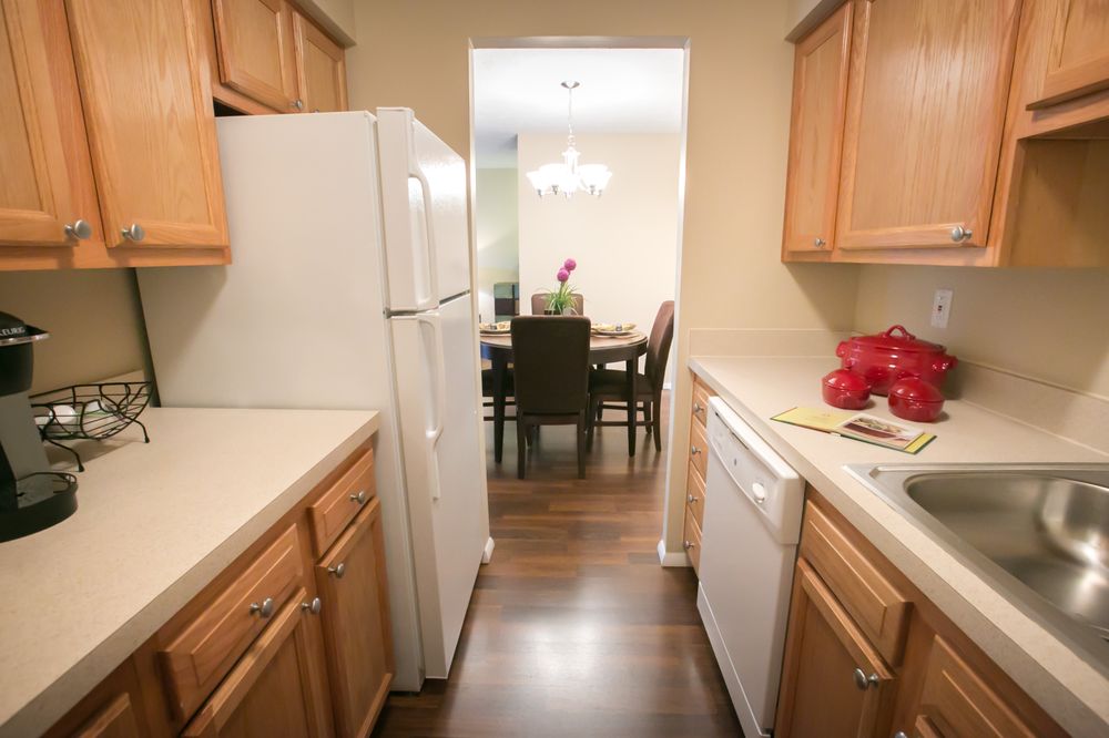 THE REGENCY APARTMENTS Updated September 2024 51 Photos & 20