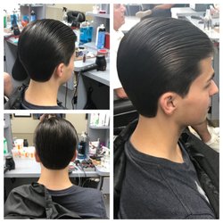 Central Barber Shop - Classic men's cut (#4 fade with scissors cut)