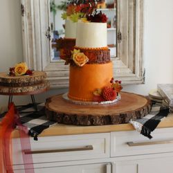 Mad Cakes - 3-Tier Wedding Cake in fall colors