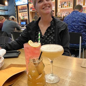 Atlas Tavern - Bomb lemonade - Pubs Near Me - Columbus, Ohio