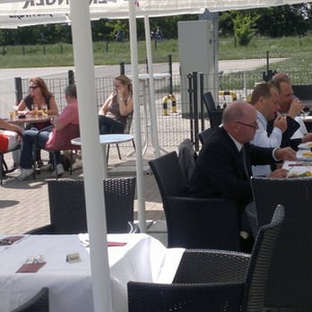PapaRazzi - Italian Near Me - Magdeburg, ST