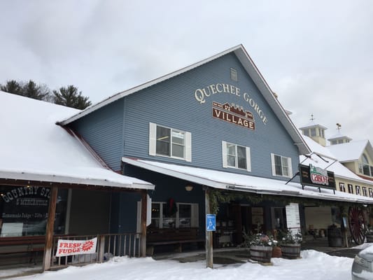 Quechee Gorge Village by null