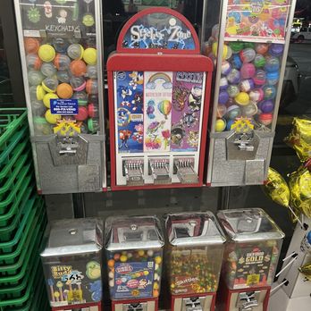 Dollar Tree - bubble gum - Discount Store Near Me - Breaux Bridge, Louisiana