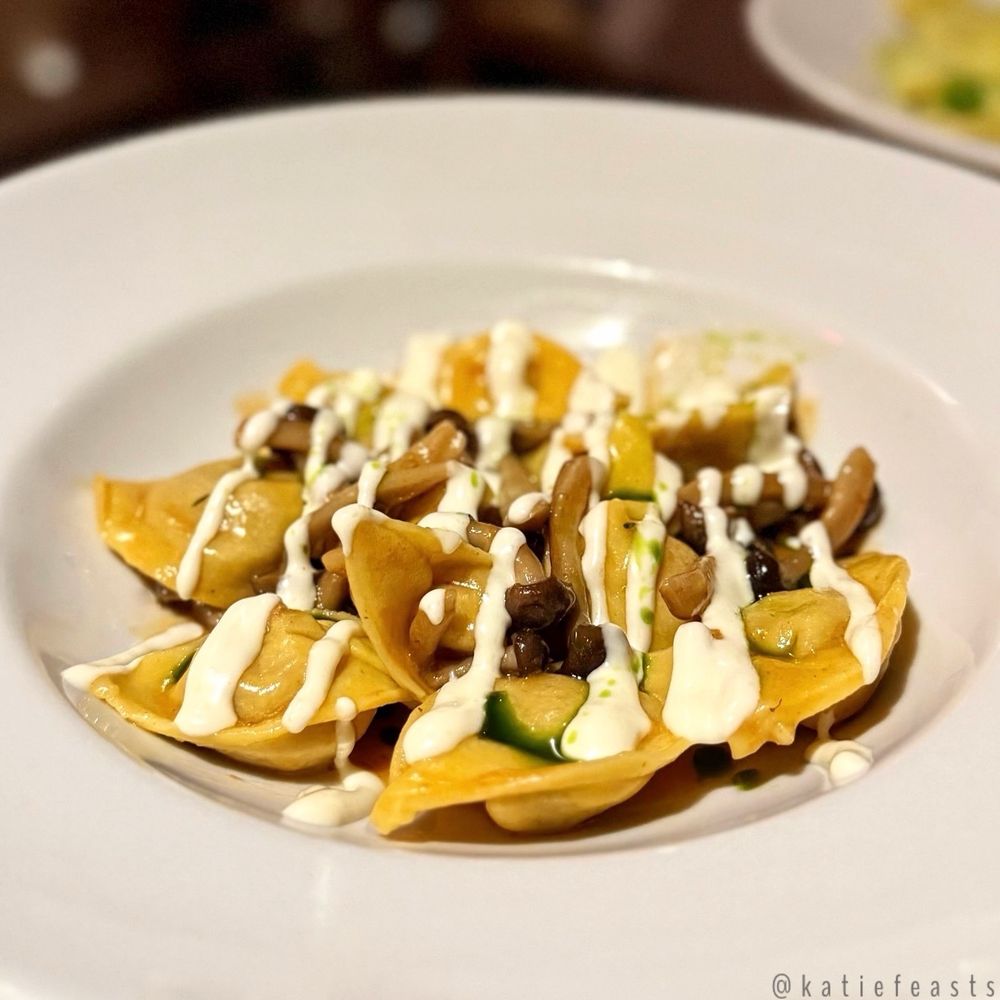 Social spots from Osteria Radisa