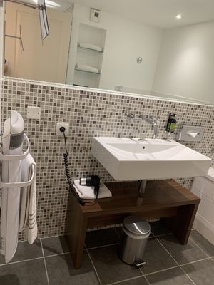 Château Belmont Tours by The Crest Collection by null