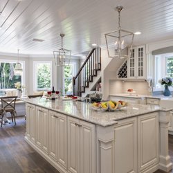 DreamMaker Bath & Kitchen - Gorgeous Kitchen