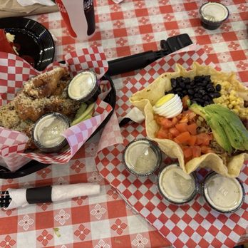 Wyatt's Grill & Saloon - Wyatt's Jumbo Wings and Southwest Cobb Salad - Bars Near Me - Big Bear Lake, California
