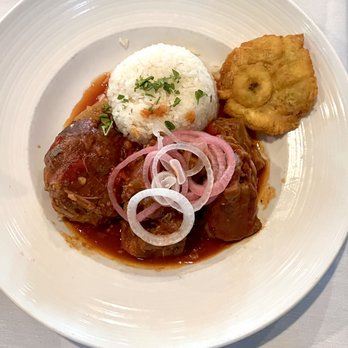Coco Palm Restaurant - Rabo Encendido. meat fell off the bone and flavorful. - Cuban Near Me - Pomona, California