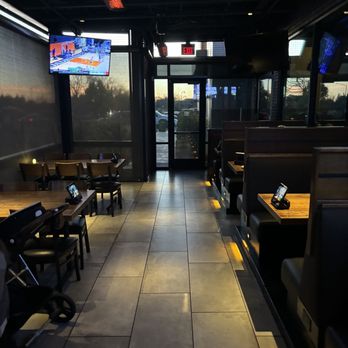 Yard House - Cute outside area we ate at. - New American Near Me - Bakersfield, California