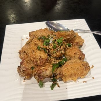 Golden Crab House - Spicy Chicken Wings - Seafood Near Me - San Francisco, California