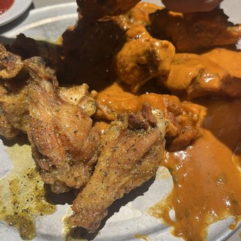 Pluckers Wing Bar - Plano - Chicken Wings Near Me - Plano, Texas Pluckers Wing Bar - Plano - Chicken Wings Near Me - Plano, Texas
