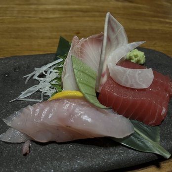 Ippuku - Sashimi combo - Bars Near Me - Berkeley, California