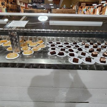 Mama Hamil’s - Desserts zoom - Southern Near Me - Madison, Mississippi Mama Hamil’s - Desserts zoom - Southern Near Me - Madison, Mississippi