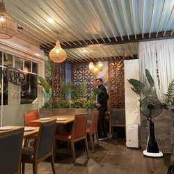 Nawa Thai - Interior