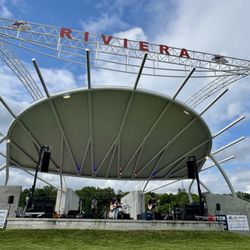 Riverview Park - The amphitheater! And a kick a$$ band
