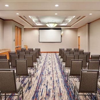 DoubleTree by Hilton Richmond Airport - Meeting Room - Hotels Near Me - Sandston, Virginia DoubleTree by Hilton Richmond Airport - Meeting Room - Hotels Near Me - Sandston, Virginia