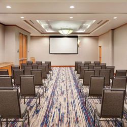 DoubleTree by Hilton Richmond Airport - Meeting Room
