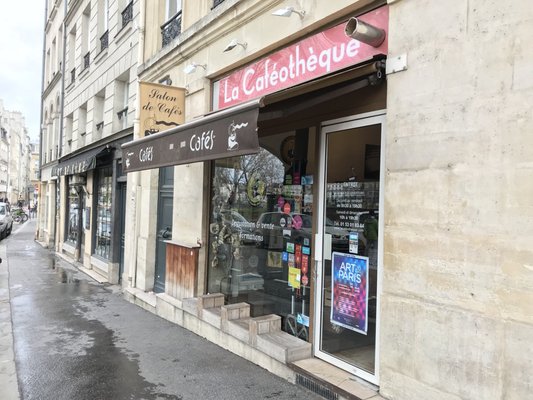 The Caféothèque of Paris by null