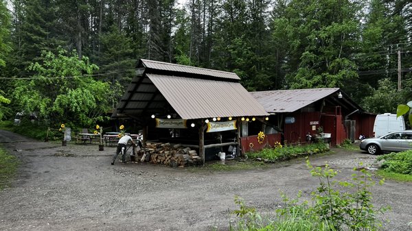 Sunflower Cafe & BBQ by null