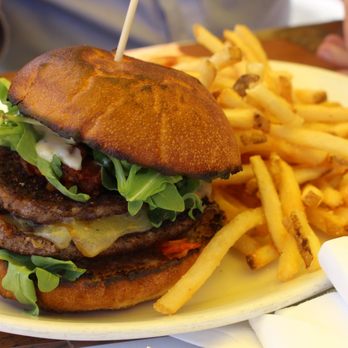Jasper Brewing Company - Burger - Burgers Near Me - Jasper, Alberta Jasper Brewing Company - Burger - Burgers Near Me - Jasper, Alberta