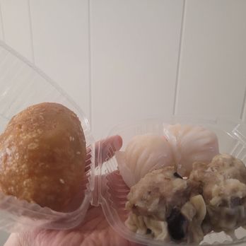The Best Dim Sum & Pastry - 2 har gow, 2 xumai, 1 ham sui gok - Dim Sum Near Me - Oakland, California The Best Dim Sum & Pastry - 2 har gow, 2 xumai, 1 ham sui gok - Dim Sum Near Me - Oakland, California