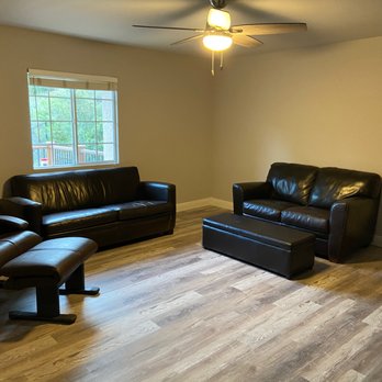 Simple Pro Handyman - living room with leather furniture - Handyman Near Me Simple Pro Handyman - living room with leather furniture - Handyman Near Me
