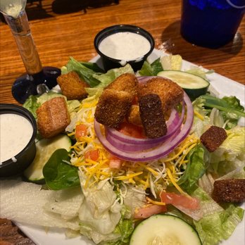 Chili's - House salad w bleu - Bars Near Me - Del Rio, Texas Chili's - House salad w bleu - Bars Near Me - Del Rio, Texas