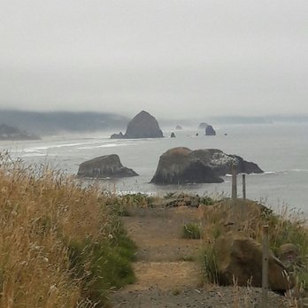 Cannon Beach - Beautiful view from Ecola State Park - Beaches Near Me Cannon Beach - Beautiful view from Ecola State Park - Beaches Near Me