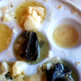 Adams Lake Pub - Escargot 2 - American Near Me - Wolcottville, Indiana