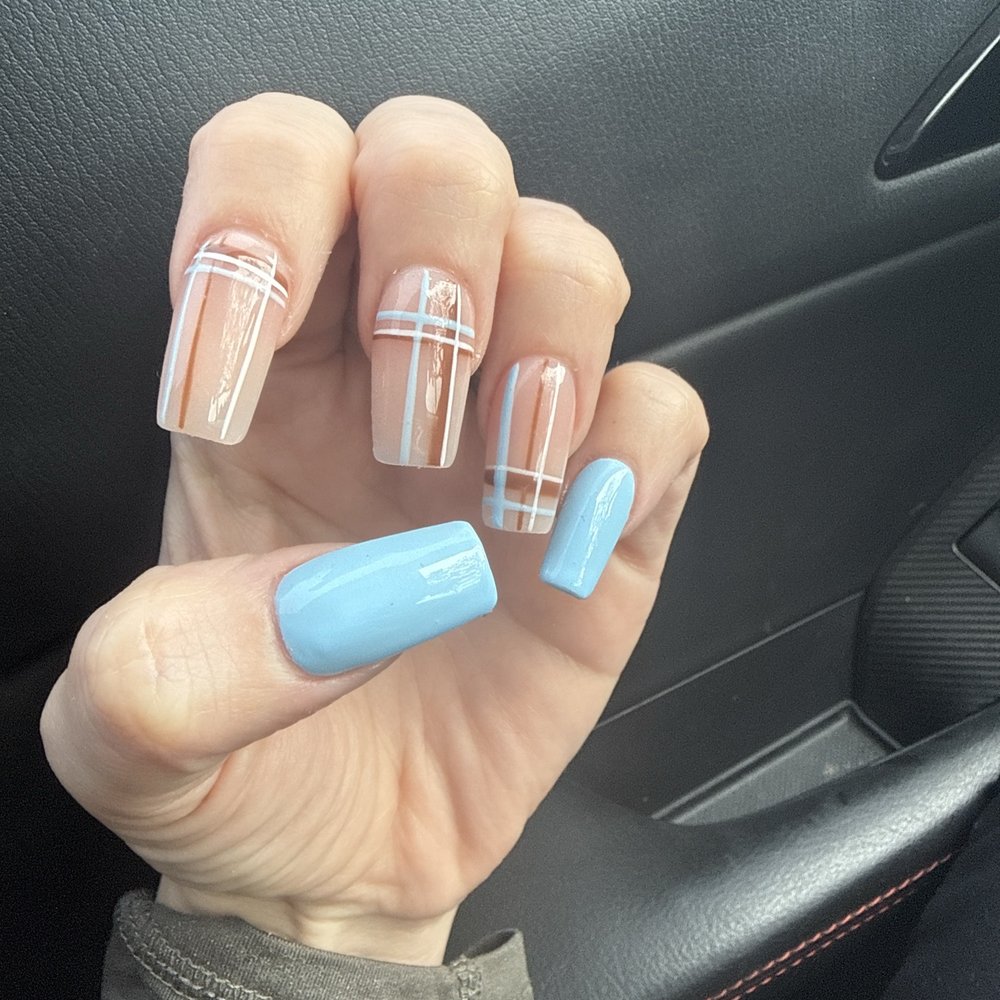 Vdara Nails Lounge - Nail Salons Near Me - San Clemente, California