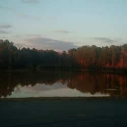 Faulkner Park - The lake before sunset is indeed gorgeous...