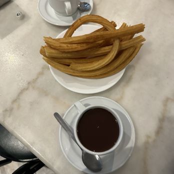 Chocolatería San Ginés - 12 churros and 2 chocolates - Chocolatiers & Shops Near Me - Madrid, M