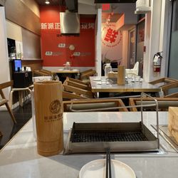 Xin Pai Zibo BBQ - Grills & huge vents
