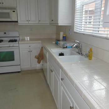 Renaissance Kitchens, Bath & Flooring - Before Kitchen Photo - Flooring Near Me - Orange, California Renaissance Kitchens, Bath & Flooring - Before Kitchen Photo - Flooring Near Me - Orange, California