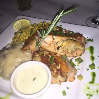 Fish Thyme - Cafes Near Me - Acworth, Georgia