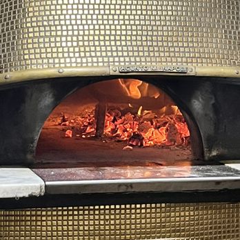 Bottega Italia - What makes the pizza what it is... the wood oven - Pizza Near Me - Temecula, California