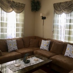 Inn the Gardens Bed & Breakfast - Living Room - common area.