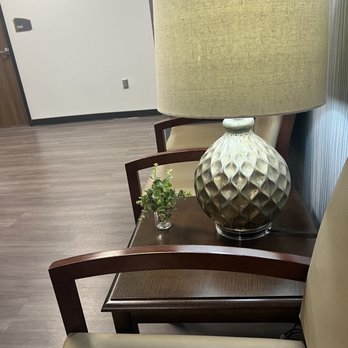 OrthoSports Associates - X-ray waiting area - Orthopedists Near Me - Birmingham, Alabama