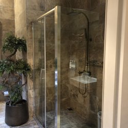 Cow Hollow Hotel - Room 5