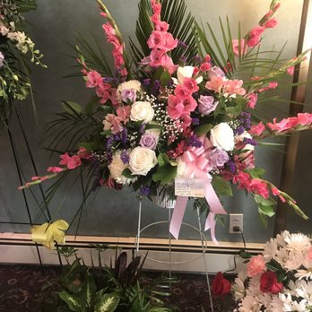 Carriage House Flowers - Beautiful - Florists Near Me - White Plains, New York