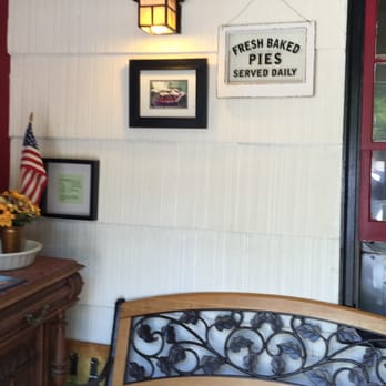 Jamestown Pie Company - Pizza Near Me - Williamsburg, Virginia Jamestown Pie Company - Pizza Near Me - Williamsburg, Virginia