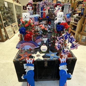 Corona Antique Gallery - Antiques Near Me - Corona, California Corona Antique Gallery - Antiques Near Me - Corona, California